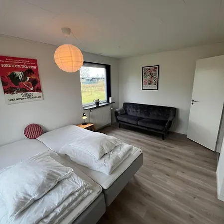 Casa Egevaenget - 400 Meters To Lego House And Shopping 빌라